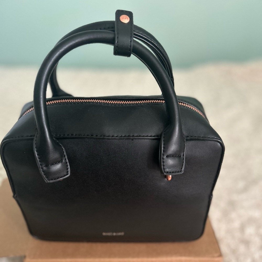 Matt & Nat Classic Black Satchel